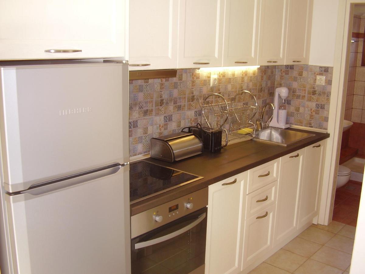 Sunset Suites Lefokastro Habitación foto